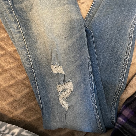 never worn hollister jeans - Picture 3 of 4